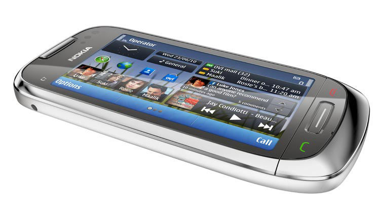 nokia C7  