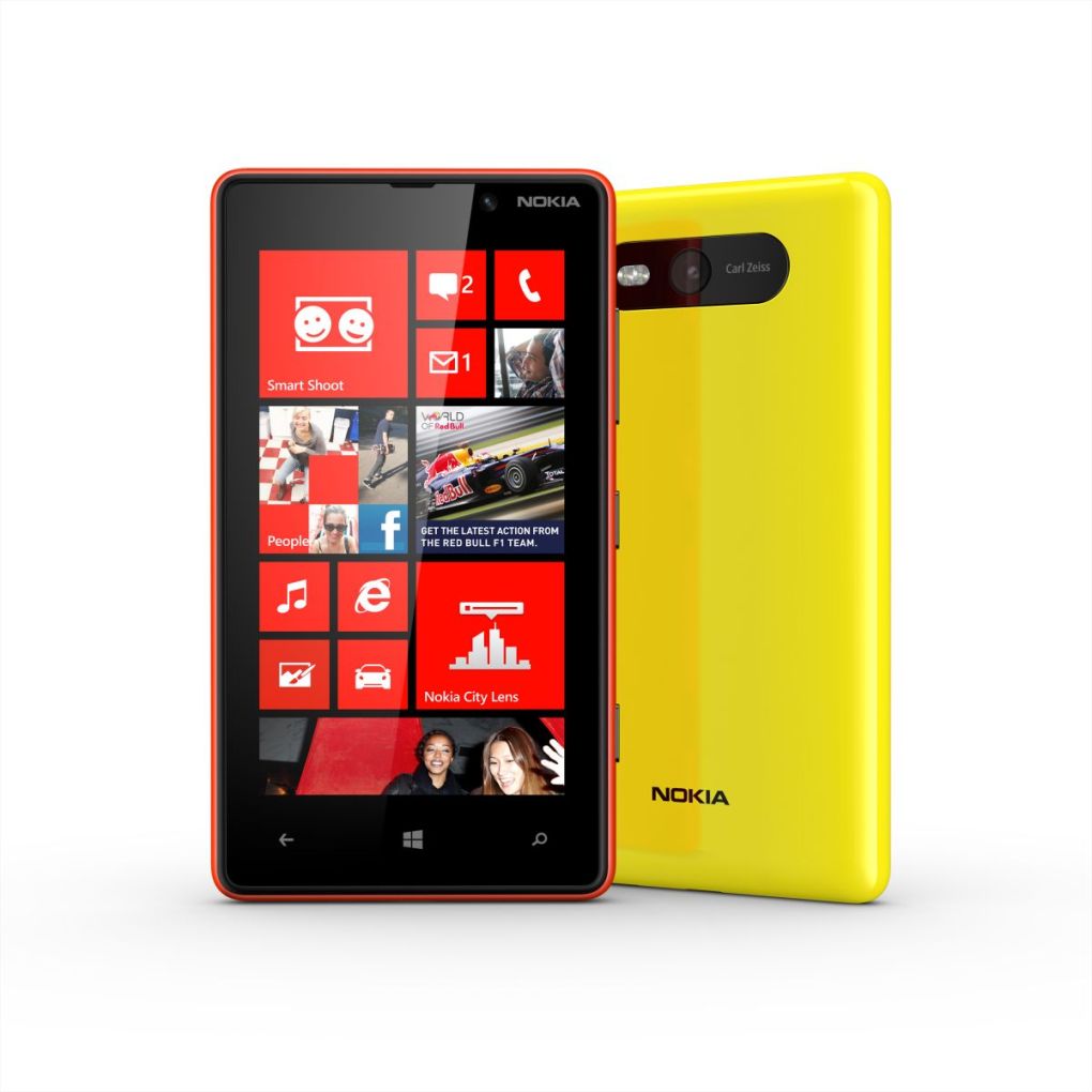 Nokia-Lumia-820-1.jpg